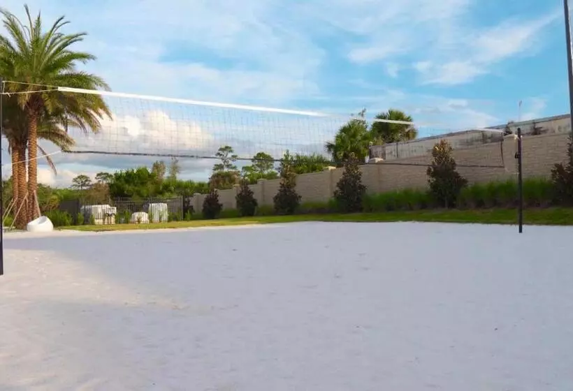 Hotelli Magic Village Views Trademark Collection By Wyndham