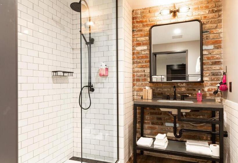 هتل Moxy Nashville Downtown