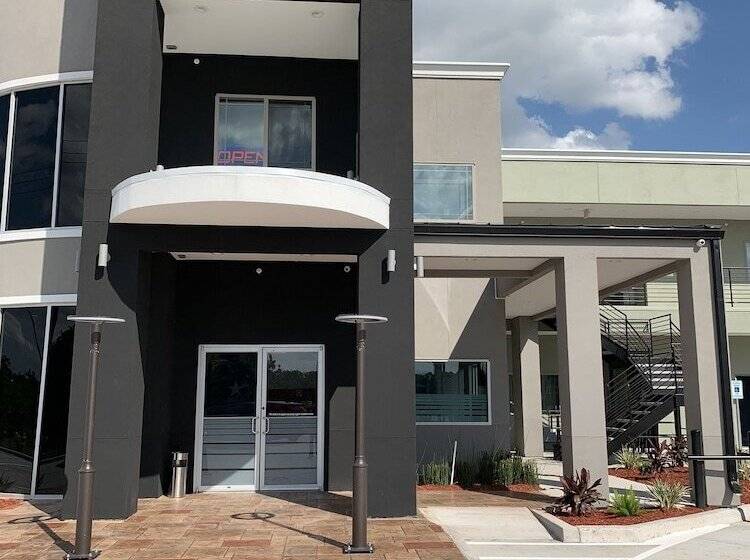 ホテル Scottish Inns And Suites Scarsdale