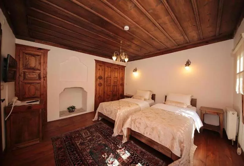 Aamiaismajoitus (B&B) Karauzumler Konagi