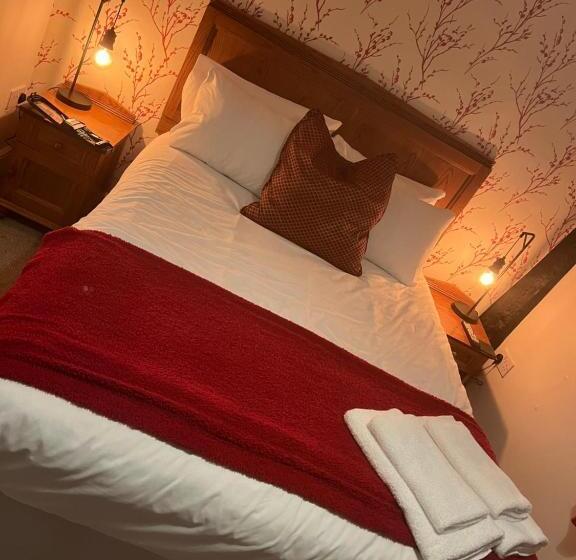 مبيت وإفطار The Bull