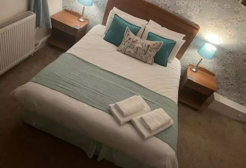 Aamiaismajoitus (B&B) The Bull