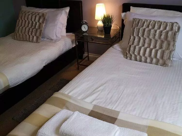 Hostal The White Hart