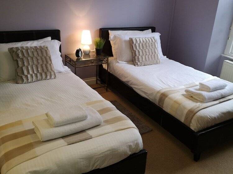 Hostal The White Hart