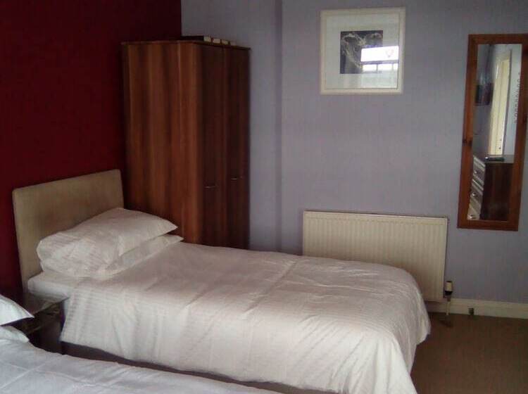 Hostal The White Hart