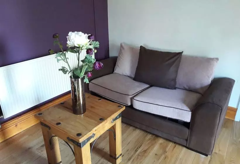 Hostelli The Farmhouse At Fincham