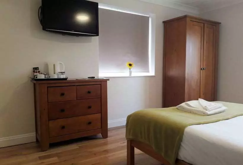 Hostelli The Farmhouse At Fincham