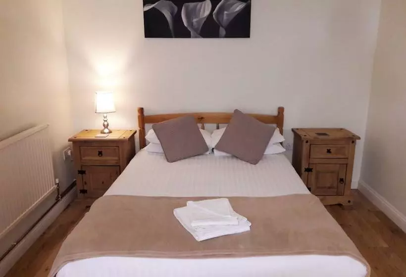 Hostelli The Farmhouse At Fincham