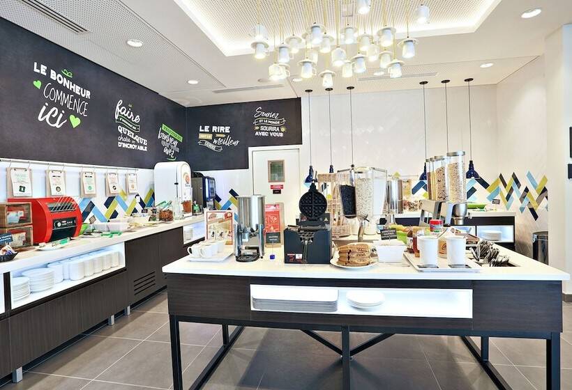 هتل Hampton By Hilton Toulouse Airport