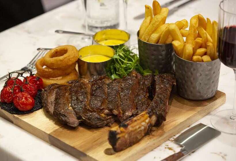 ホテル Hilton Aberdeen Teca