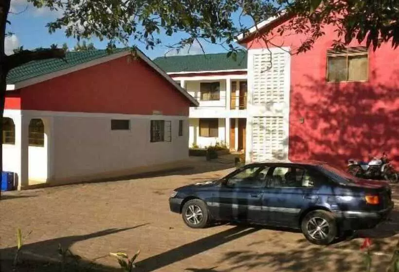 هتل Kanberra
