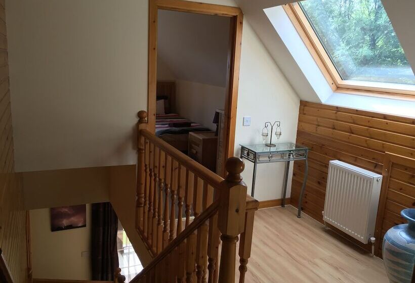 Отель La Fortuna Lodges