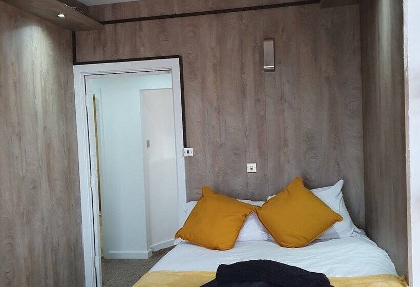 Отель South Beach Kings Promenade