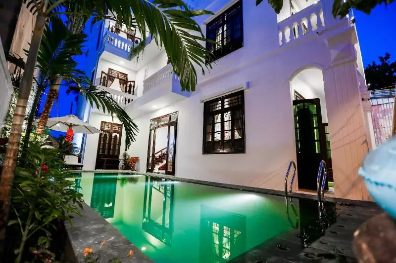 هتل Spring Garden Villa Hoi An