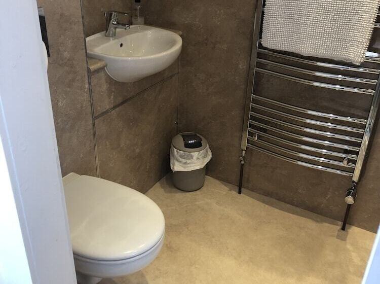 בית מלון כפרי The Millcroft