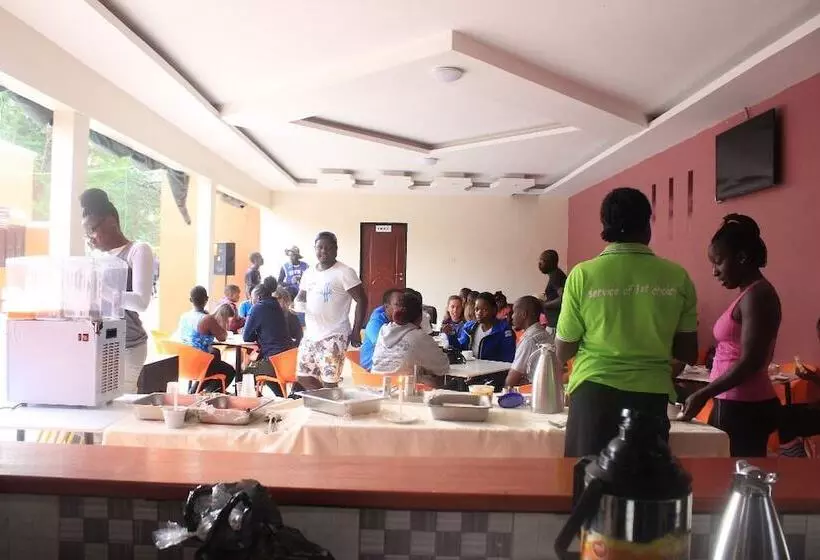 هتل Tita Tourist Resort