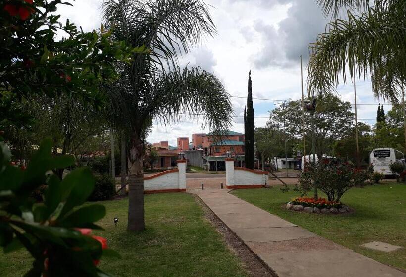 Отель Village Termas Del Dayman