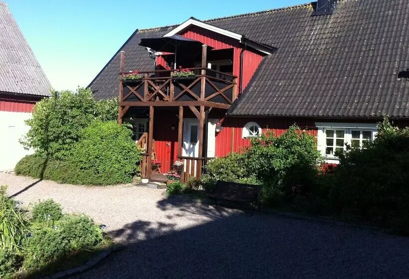 Mattisgården Bed & Breakfast