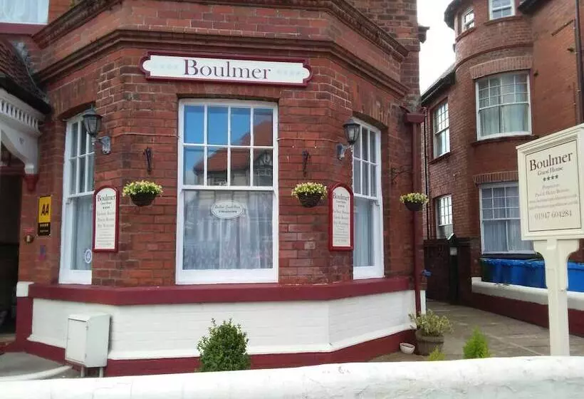 Majatalo Boulmer Guest House