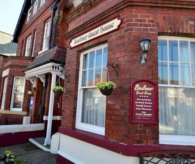 Majatalo Boulmer Guest House