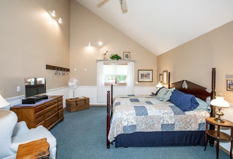 ペンション Candlewycke Inn