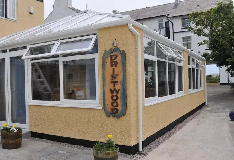 Majatalo The Beach Motel