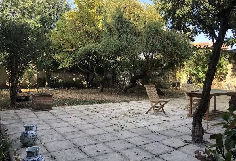 پانسیون Villa Trianon Versailles