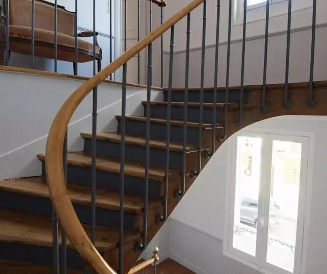 پانسیون Villa Trianon Versailles