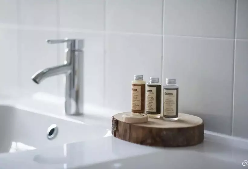 پانسیون Villa Trianon Versailles