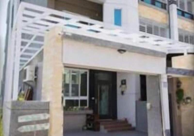 پانسیون 台東市區 森白屋 六人 八人 十二人 包棟民宿