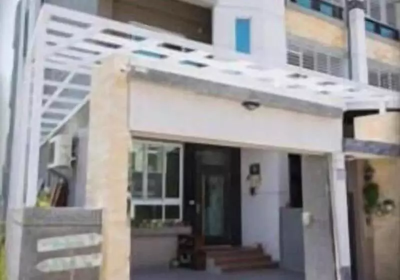 پانسیون 台東市區 森白屋 六人 八人 十二人 包棟民宿