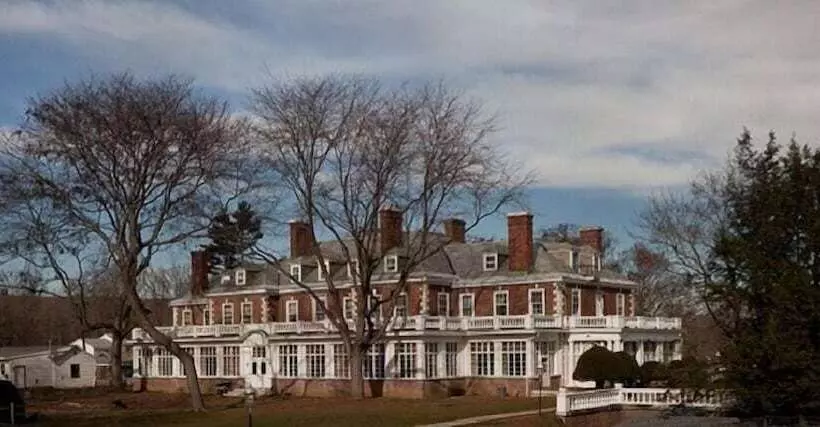 リゾートホテル Eastover Estate & Eco Village