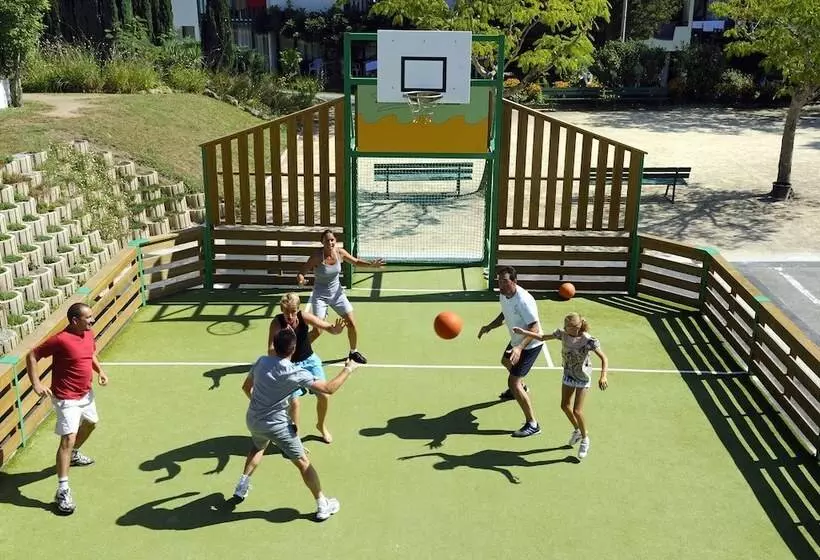 Lomakeskus Village Club Le Saint Ignace