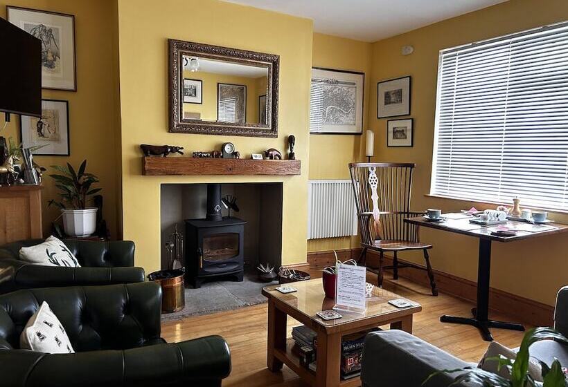 The Old Posthouse B&b