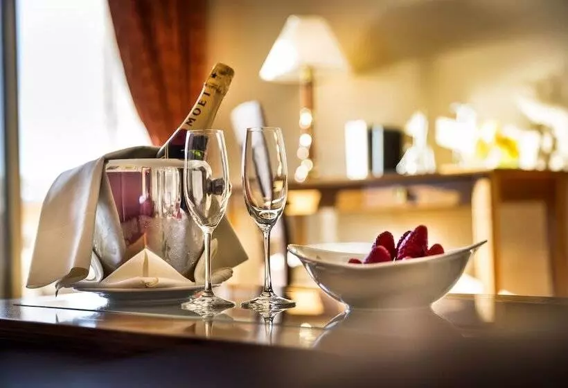 Remisens Casa Rosa Hotel Metropol Annexe