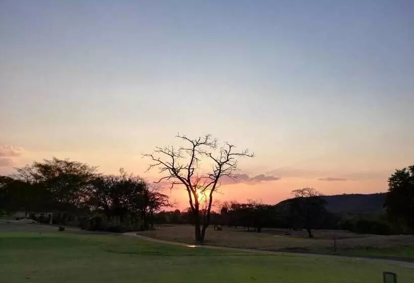 Отель Sabi River Sun Resort