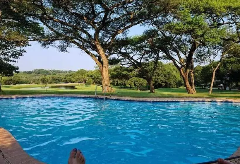 Отель Sabi River Sun Resort