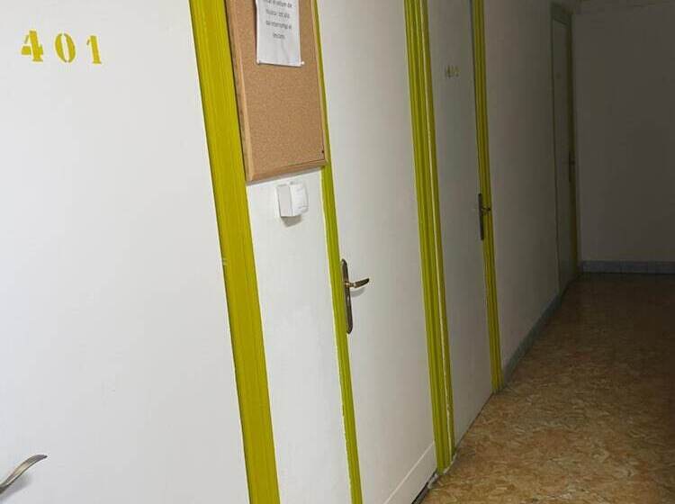 Albergue Pension Rossell