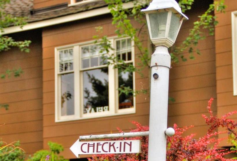 Argyle House Bed And Breakfast