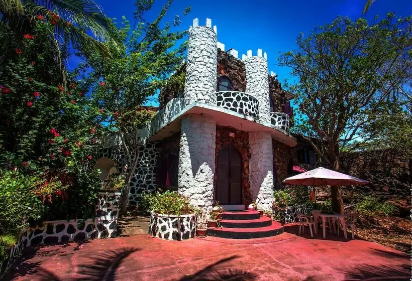 簡易ホテル El Castillo Galapagos