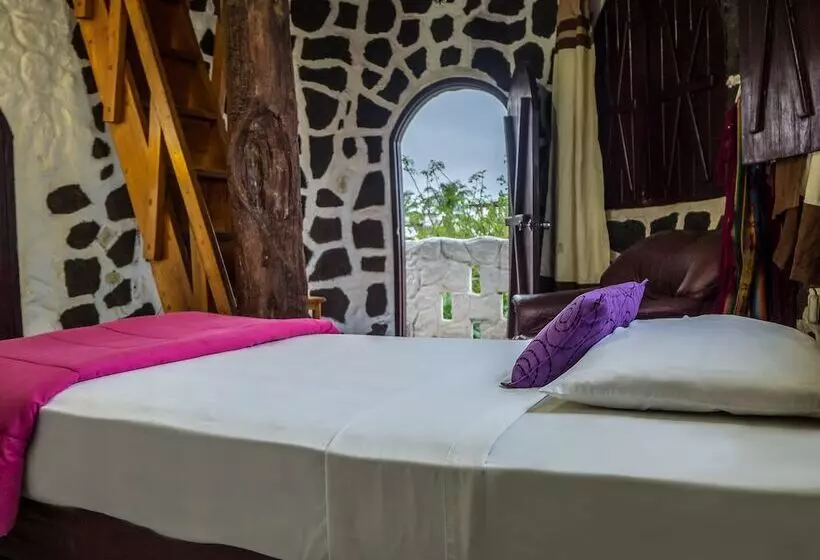 簡易ホテル El Castillo Galapagos
