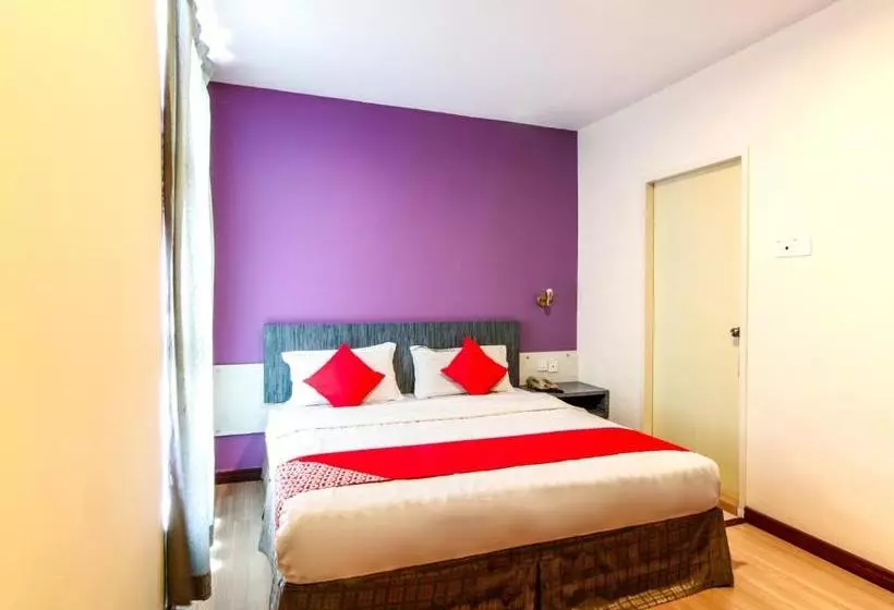 هتل Esplanade By Oyo Rooms