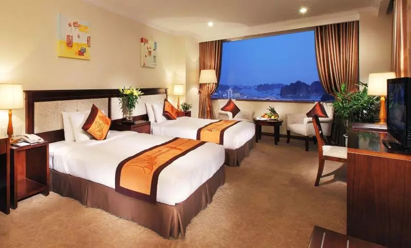 Hotel Ha Long Dc