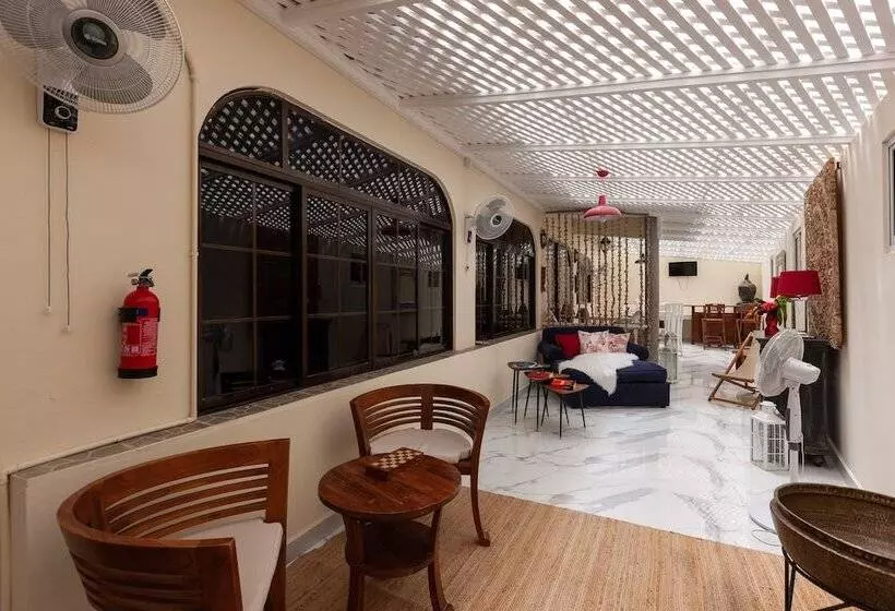 پانسیون Oceane Self Catering