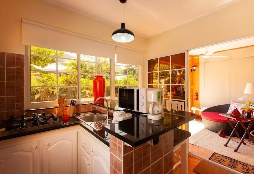 پانسیون Oceane Self Catering