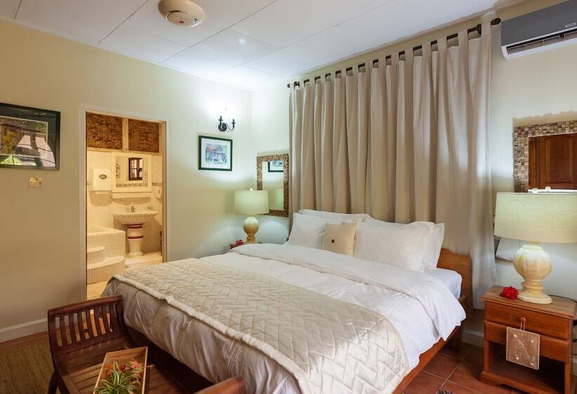 膳宿费 Oceane Self Catering