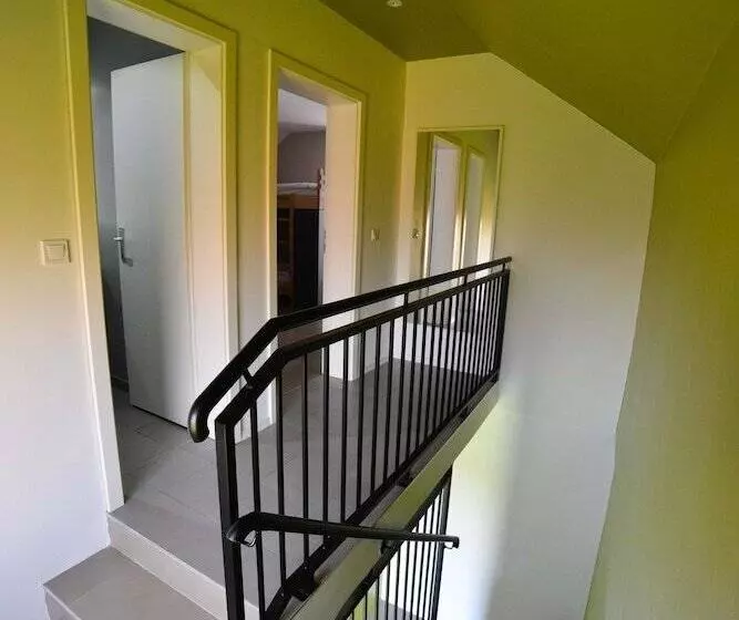 ペンション Apartments Choice