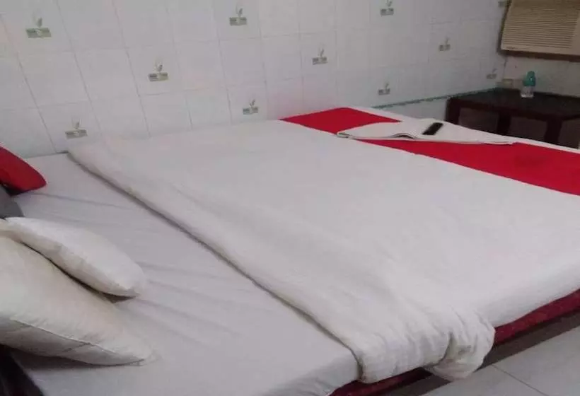Retkeilymaja Jk Guest House And Dormitory