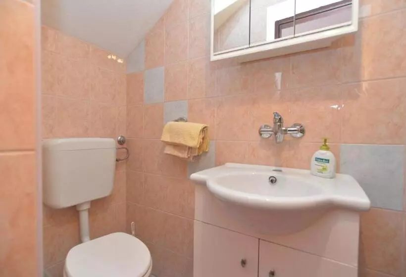 Apartment Ana 1068