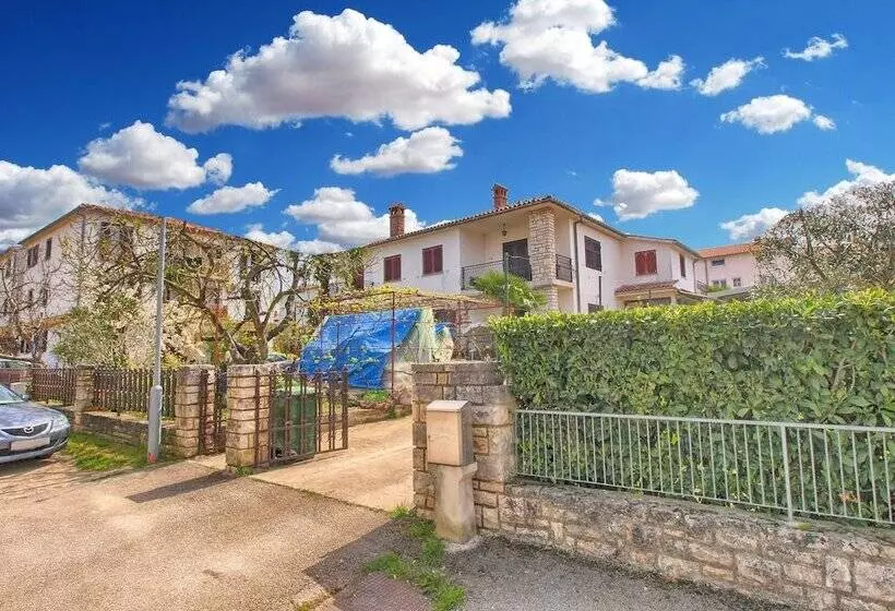 Apartment Ana 1068